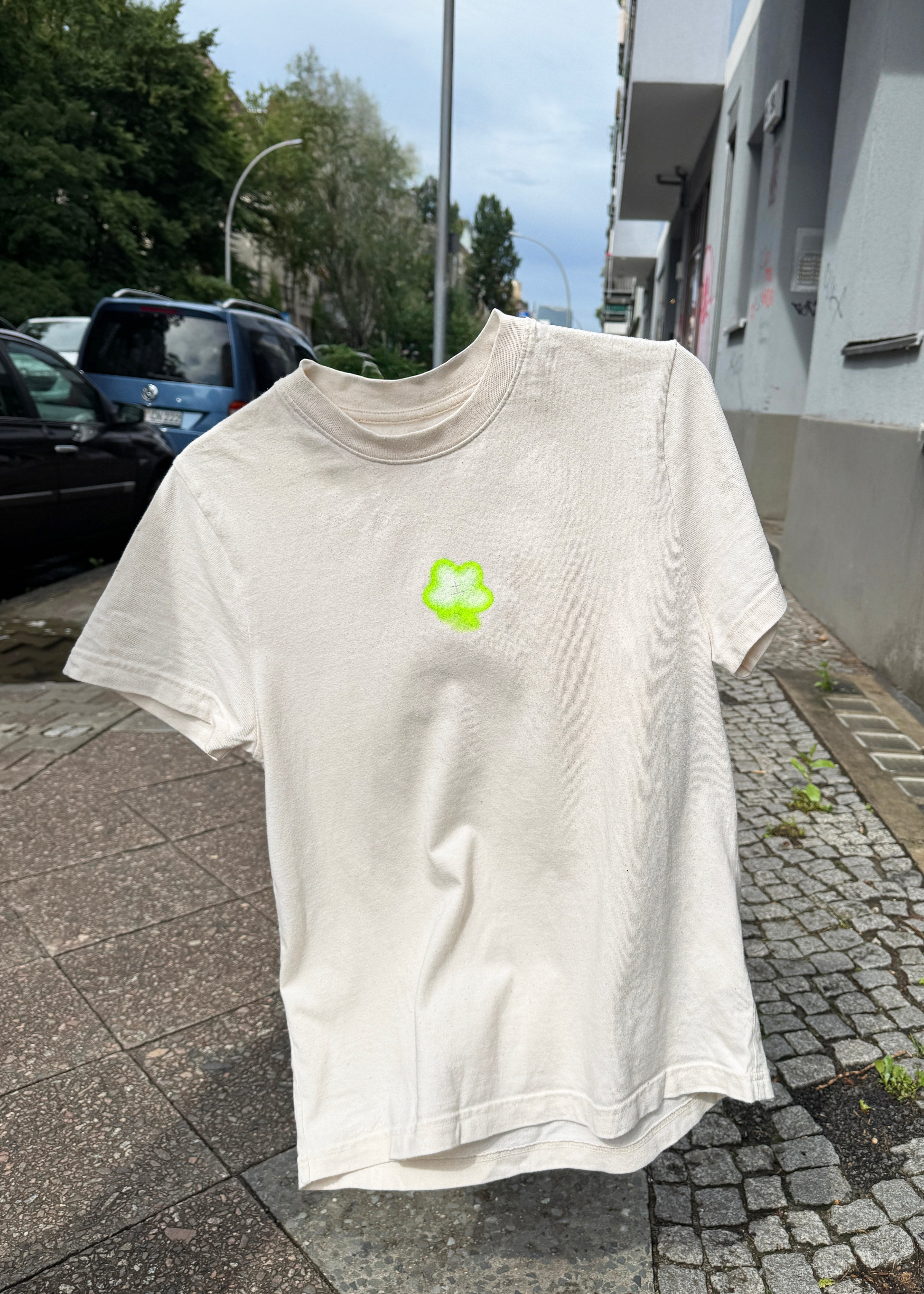 tu³ Graphic Leaf T-shirt (Off-White)